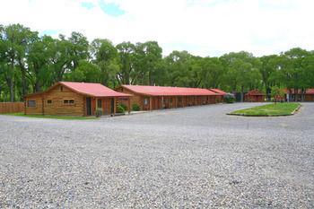 The Longhorn Ranch & Rv Park Motel